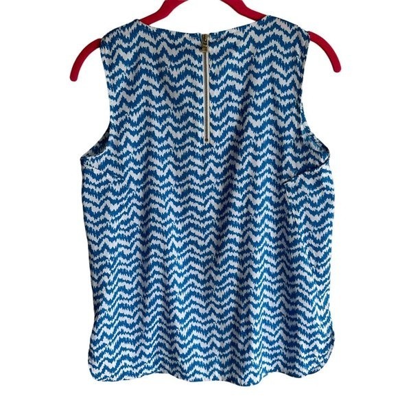 ANN TAYLOR Petites Turquoise Blue Chevron Sleeveless Ladies  Blouse, 4P - Picture 2 of 7